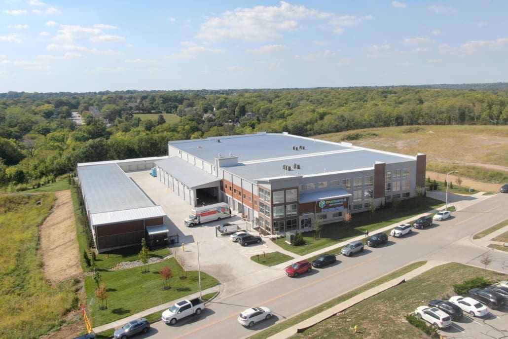 Hunt Midwest Opens its Largest StorTropolis SelfStorage Facility In
